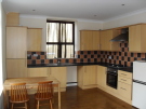town centre 2 bed house/flat 